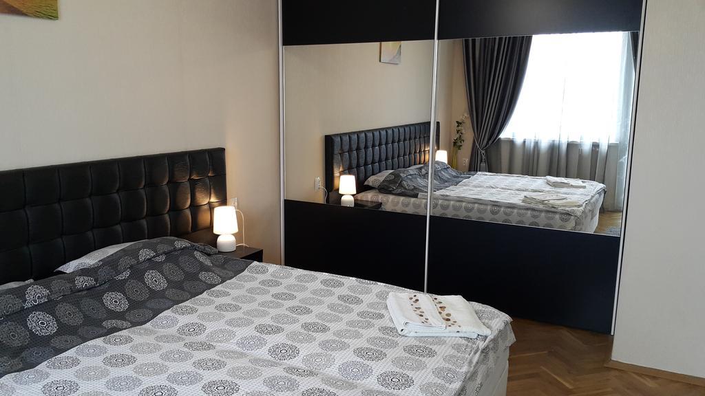 Apartment Plamen Delux Burgas Exterior foto