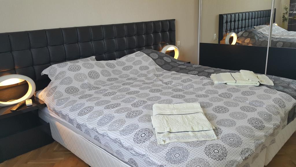 Apartment Plamen Delux Burgas Exterior foto