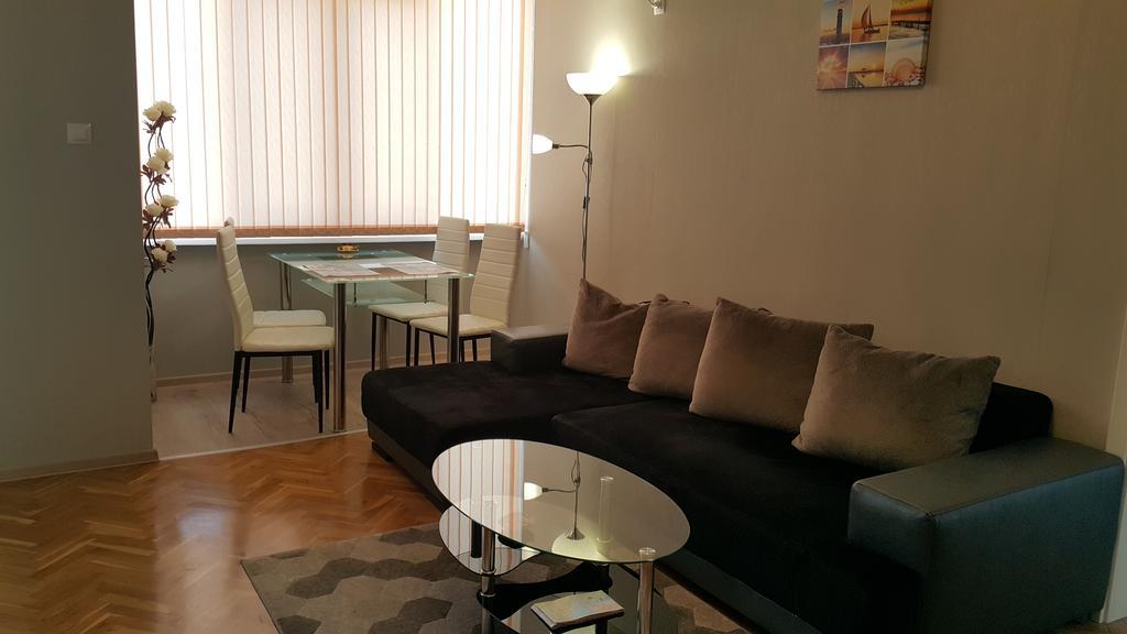 Apartment Plamen Delux Burgas Exterior foto